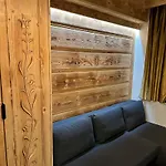 Studio-zlota Jaskinia Z Widokiem Na Tatry I Tarasem Апартаменты